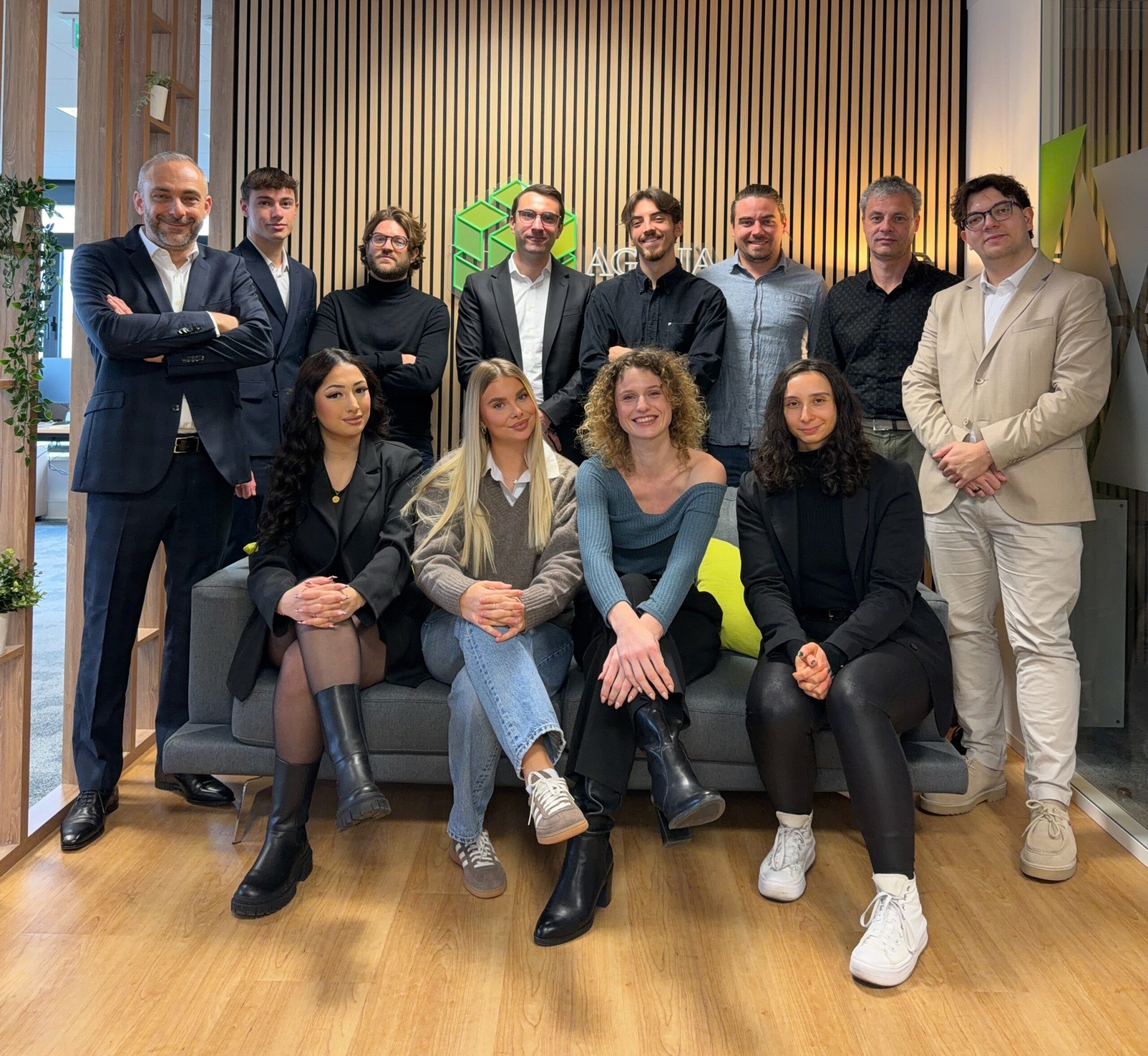 AGILIA_EQUIPE https://agilia-technology.com/wp-content/uploads/2025/12/AGILIA_EQUIPE-4-scaled.jpeg